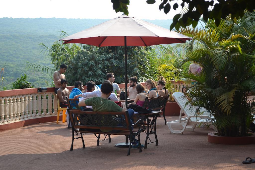 Bella Vista Resort Mahābaleshwar Екстериор снимка