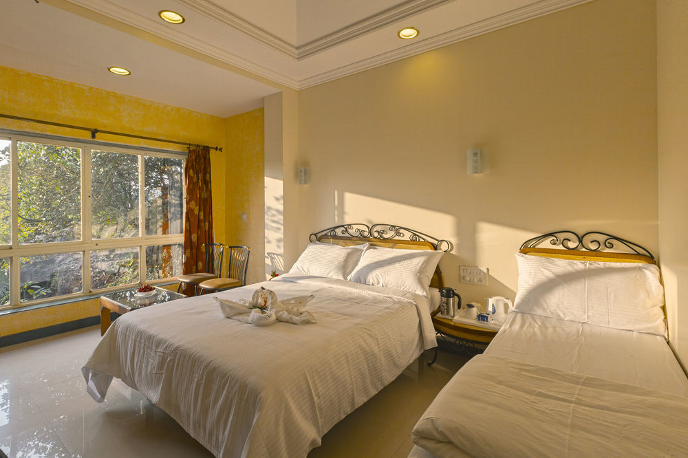 Bella Vista Resort Mahābaleshwar Екстериор снимка