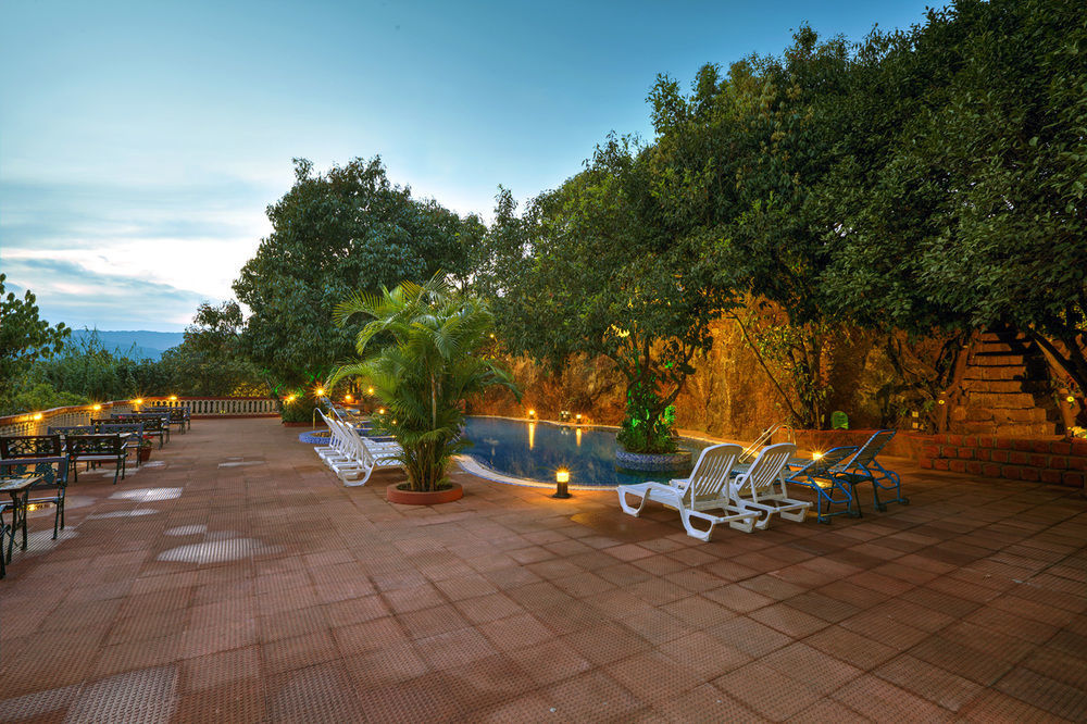 Bella Vista Resort Mahābaleshwar Екстериор снимка