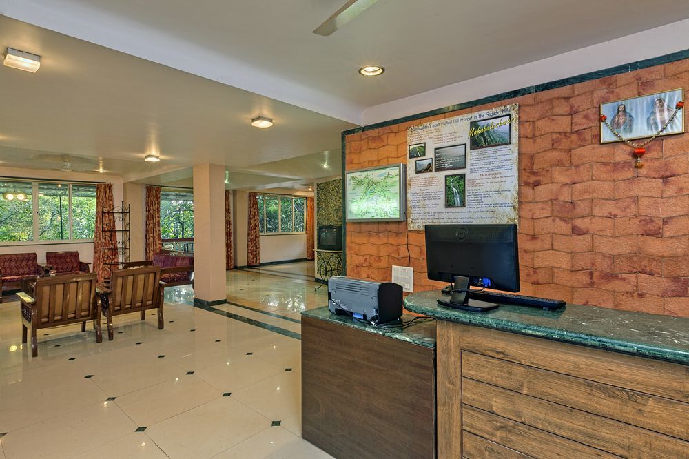 Bella Vista Resort Mahābaleshwar Екстериор снимка